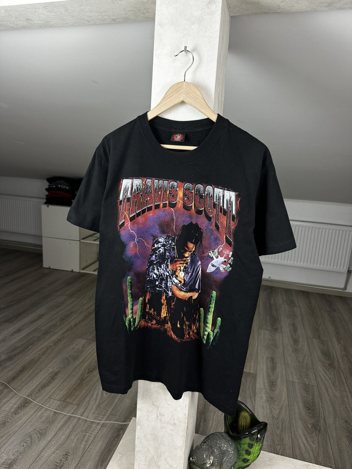 Vintage Travis Scott Big Logo Rap Concert Style Astroworl Tee Size US M / EU 48-50 / 2 - 1 Thumbnail