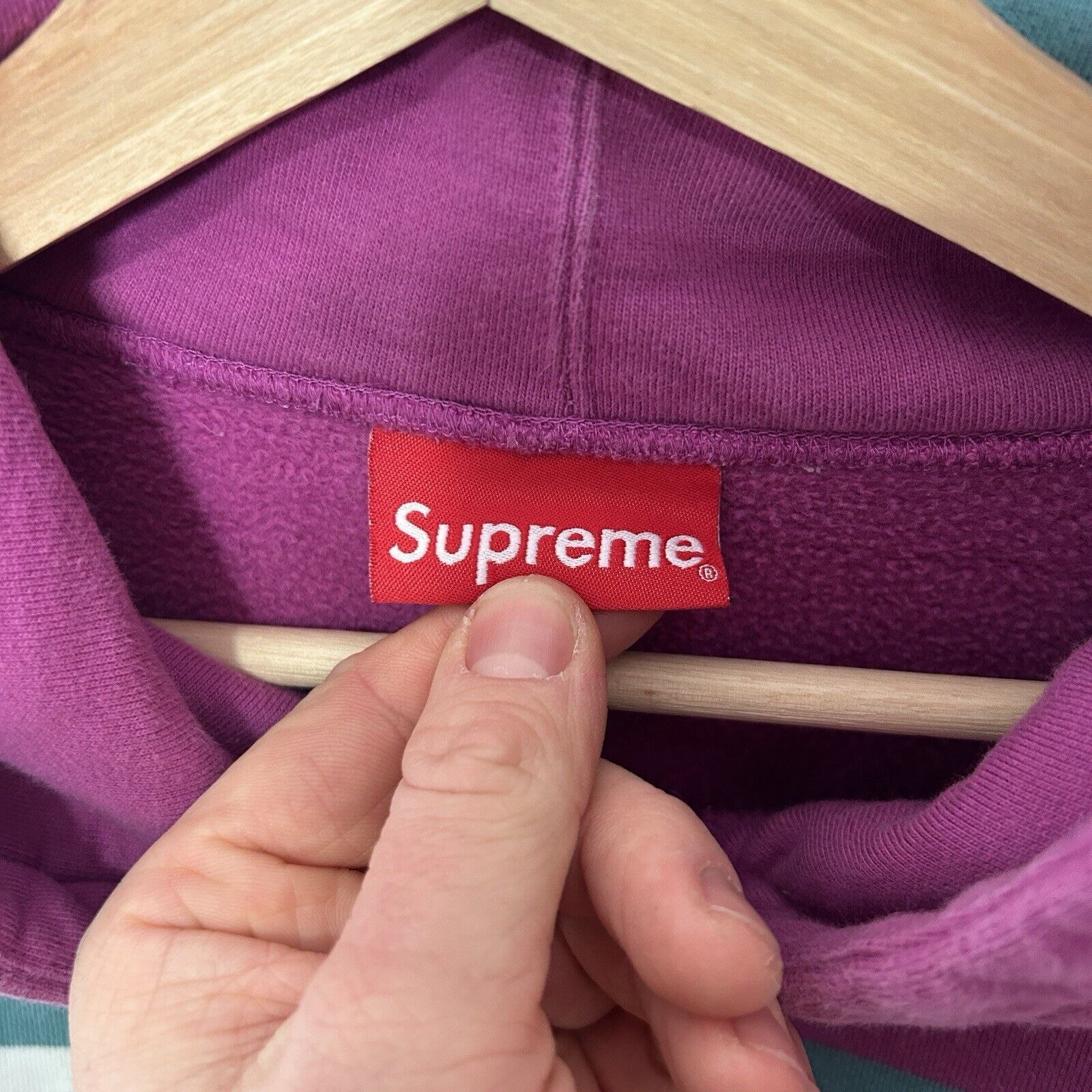 Supreme Supreme Stripe Hooded Sweatshirt “Dusty Magenta” FW19 Size US L / EU 52-54 / 3 - 4 Thumbnail