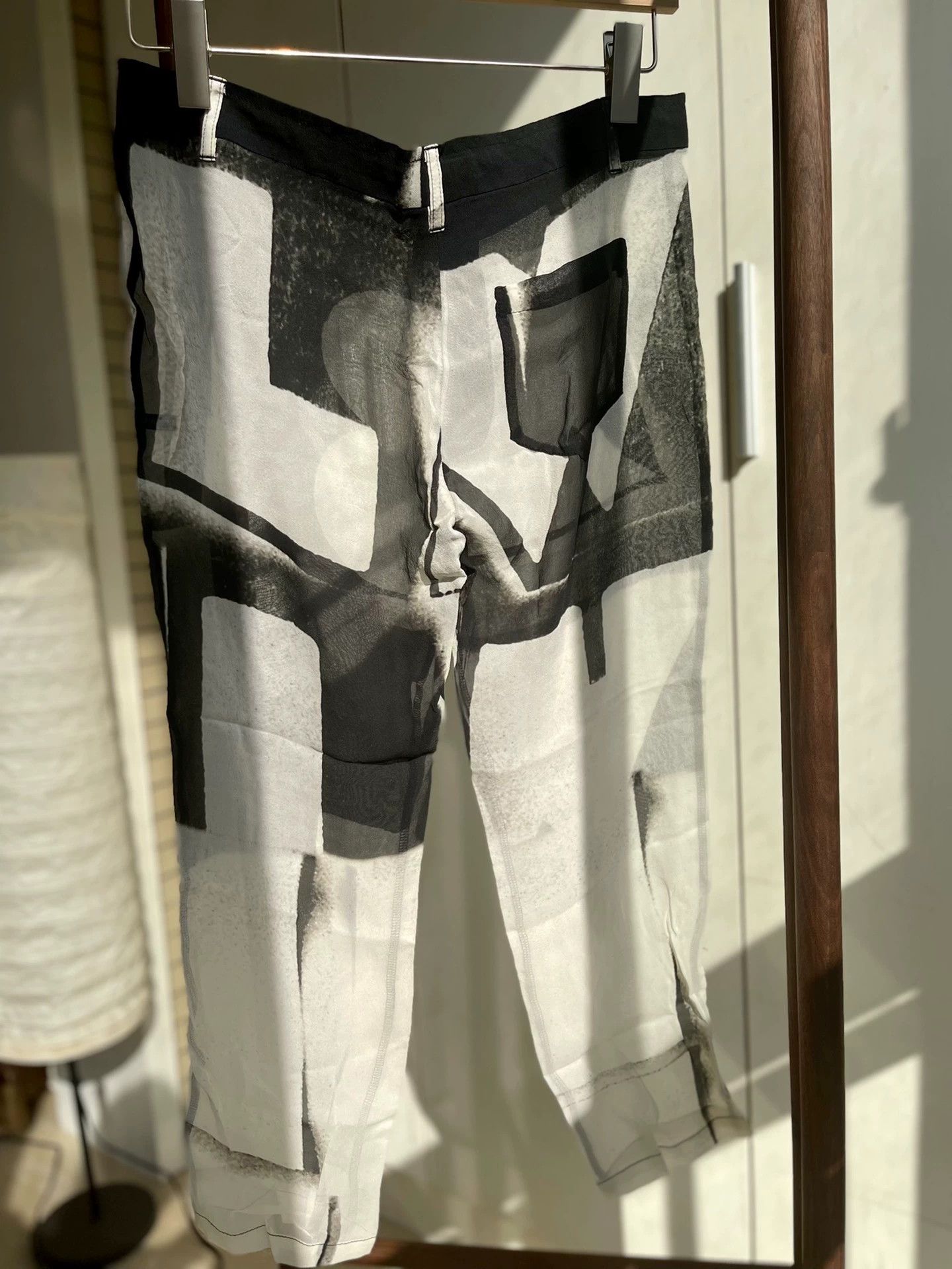 Ann Demeulemeester ann demeulemeester silk pants Size 26" / US 2 / IT 38 - 1 Thumbnail