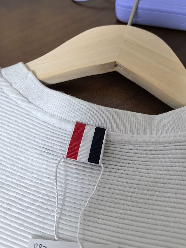 Thom Browne thom browneWavy short sleeves 2503-Nextarrow Size XS / US 0-2 / IT 36-38 - 5 Thumbnail