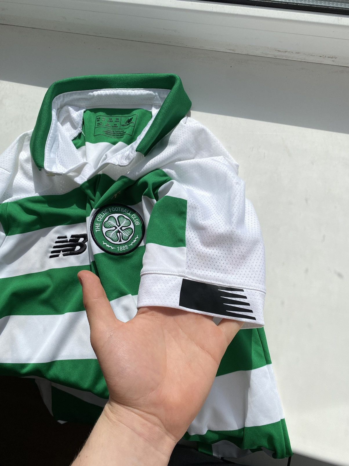 New Balance Celtic Home Football Shirt 2019/20 New Balance D612 Adults Size US S / EU 44-46 / 1 - 6 Thumbnail