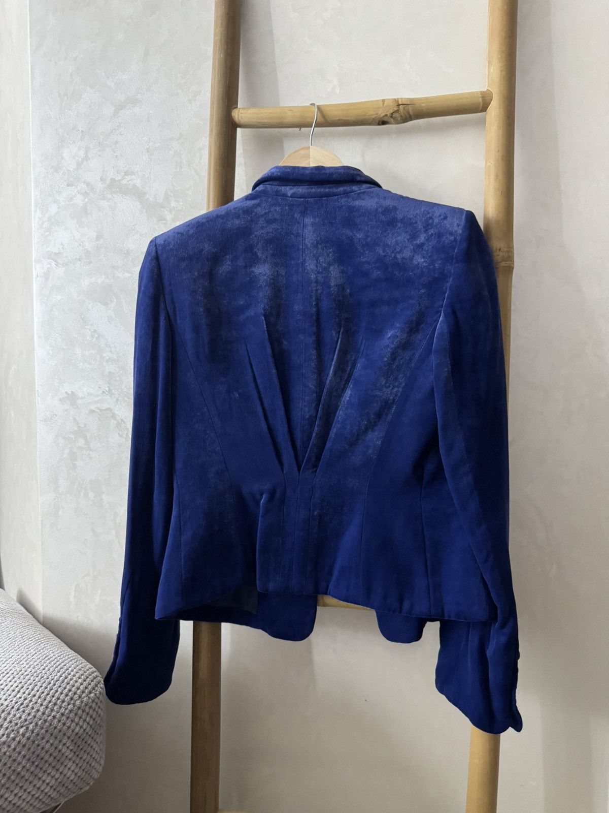 Emporio Armani × Giorgio Armani Emporio Armani Navy Blue Velvet Flowers Blazer Size XS / US 0-2 / IT 36-38 - 10 Thumbnail