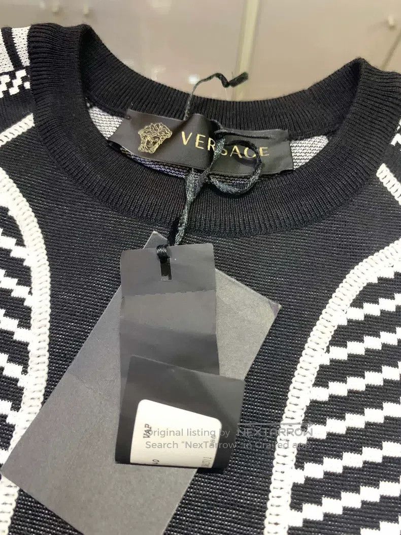 Versace Versace Black and white striped wool knitted mid-sleeve dr Size M / US 6-8 / IT 42-44 - 3 Thumbnail