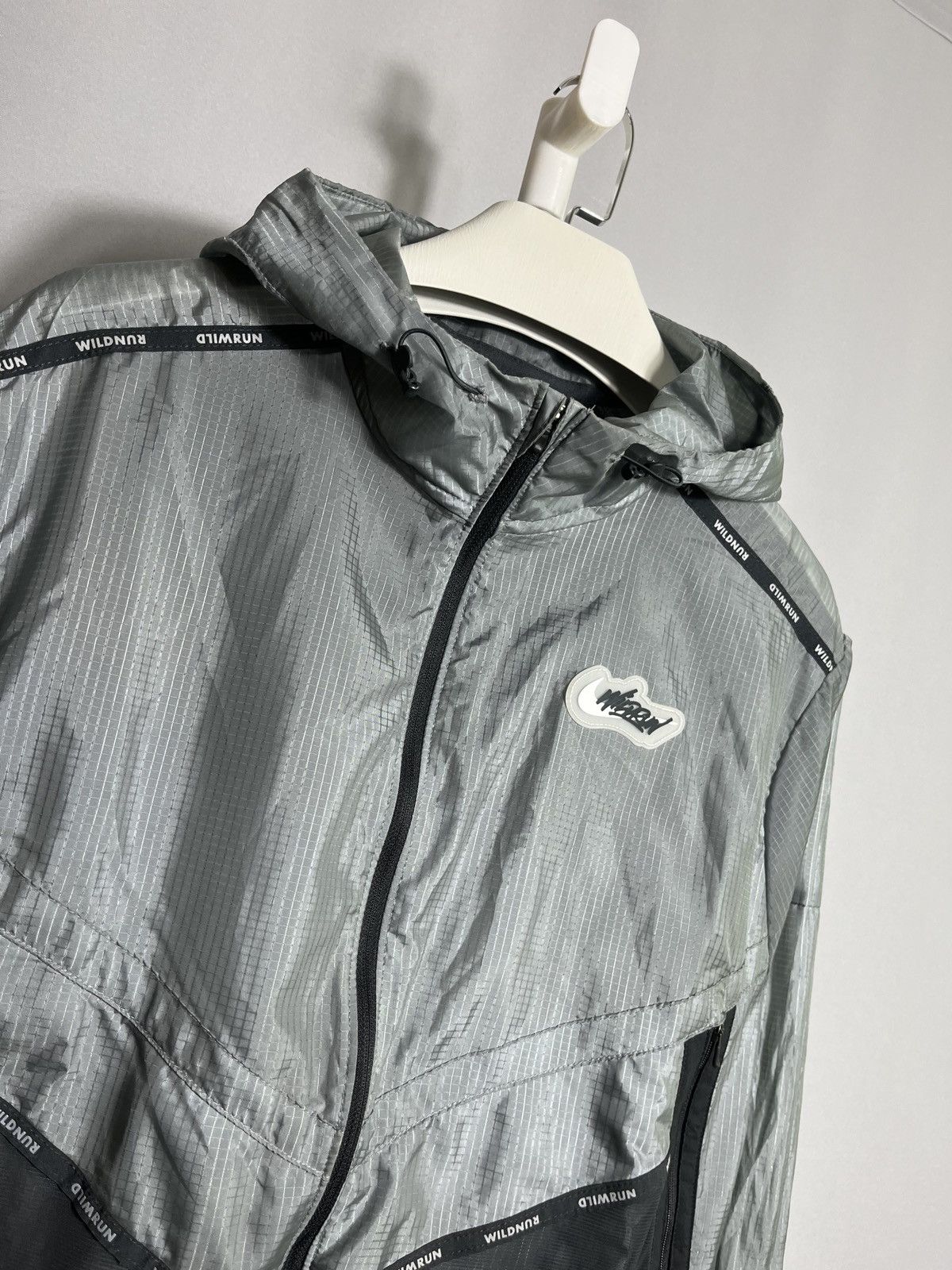 Nike Nike Repel Wild Run Mens Jacket Gray Full Zip Ultralight Size US M / EU 48-50 / 2 - 2 Thumbnail