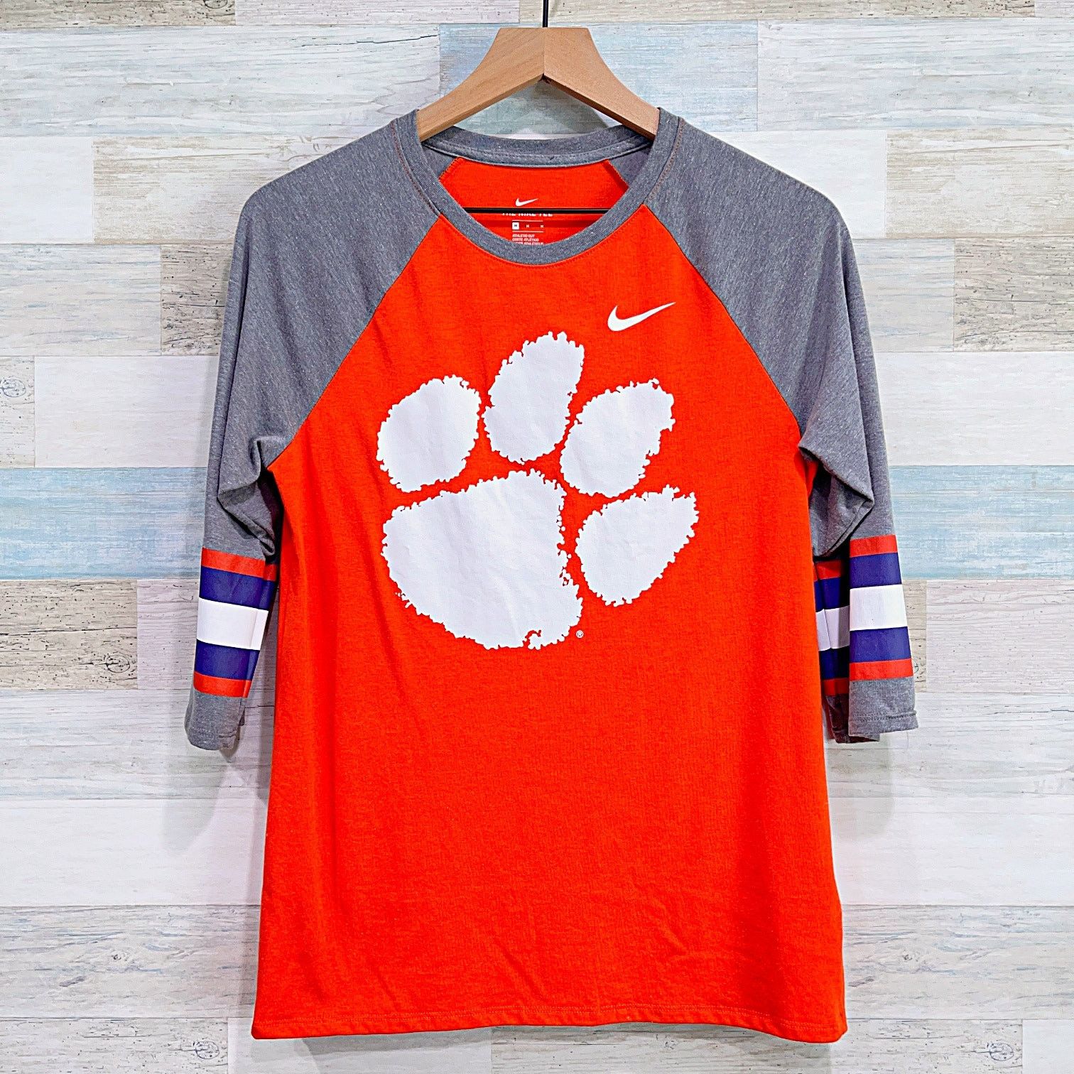 Other Clemson Tigers Nike Tee Orange Gray Raglan Sleeve Womens M Size M / US 6-8 / IT 42-44 - 1 Thumbnail