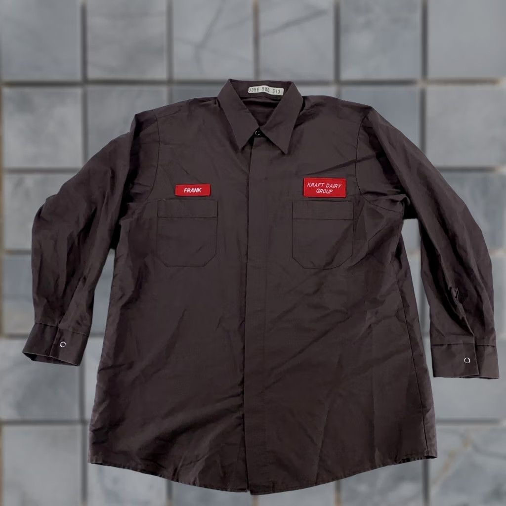 Vintage Kraft Dairy Group Shirt Mens Large/XL Vintage Button-Up with Pockets Embroidered Brown Long Sleeve Carded 90s Werk Uniform Decorative Collectible Mens Size US L / EU 52-54 / 3 - 1 Thumbnail
