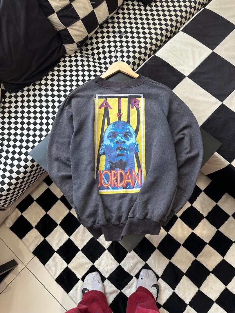 Jordan Brand × Vintage VINTAGE NIKE AIR JORDAN SWEATSHIRT Size US M / EU 48-50 / 2 - 1 Thumbnail