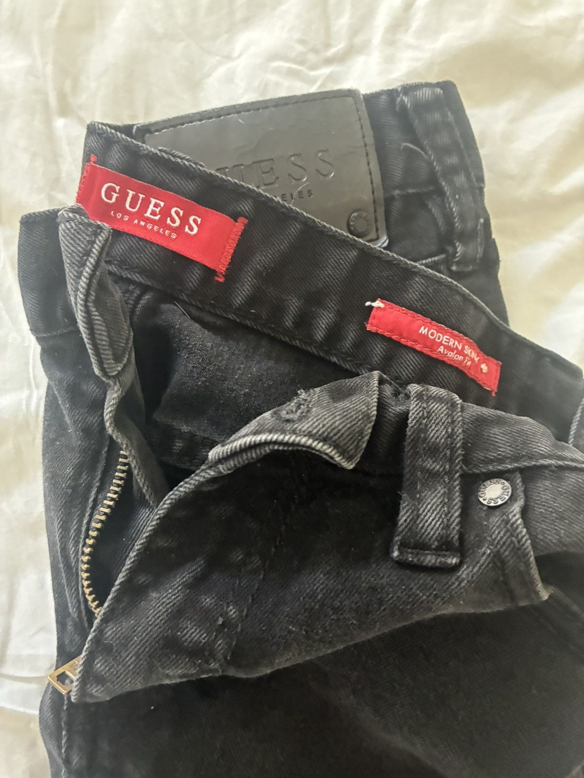 Guess Vintage style Guess Skinny Jeans Size US 30 / EU 46 - 2 Thumbnail