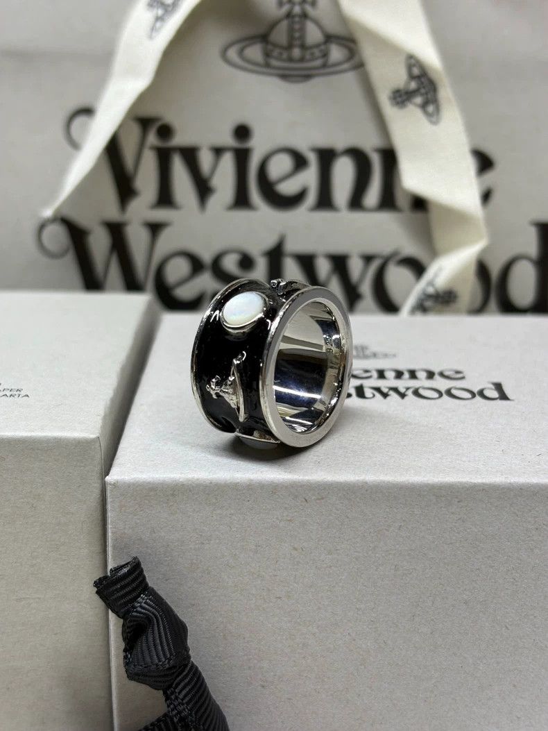 Vivienne Westwood sizeXS King's Ring