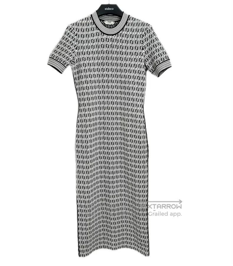 Fendi Fendi Letter Pattern Printed Round Neck Casual Short Dress Size XS / US 0-2 / IT 36-38 - 4 Thumbnail