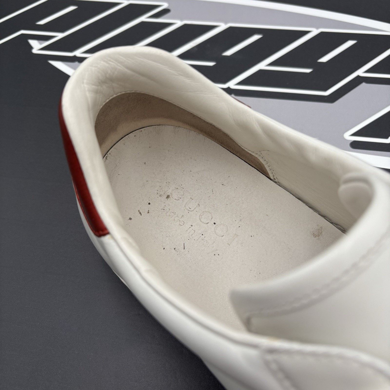 Gucci (11.5 US) - Gucci Ace Gucci Stripe ‘ White, Red ‘ Size US 11.5 / EU 44-45 - 16 Thumbnail