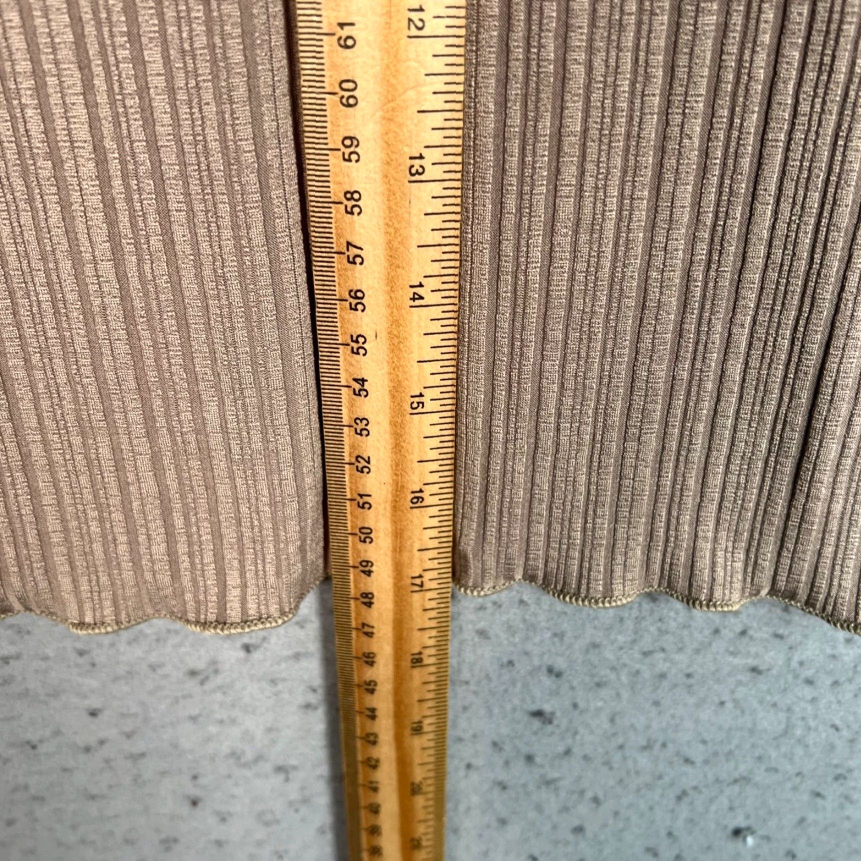 Vintage VINTAGE 3.3 Field Trip Striped Tan Ribbed Tank Top Womens One Size Size ONE SIZE - 6 Thumbnail