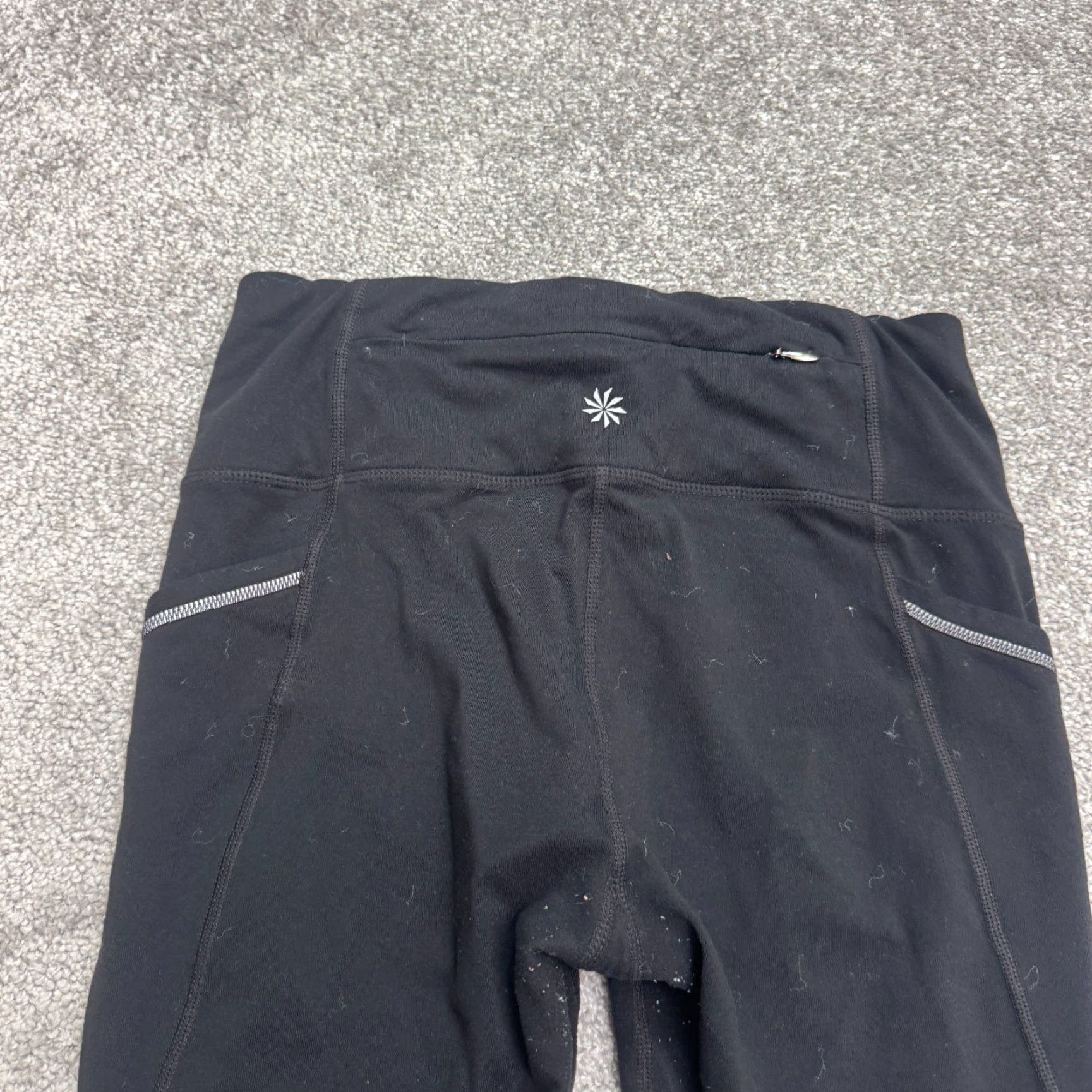 Athleta ATHLETA Cropped Leggings Womens Small Black Active Yoga with Zip Pockets Size 28" / US 6 / IT 42 - 3 Thumbnail