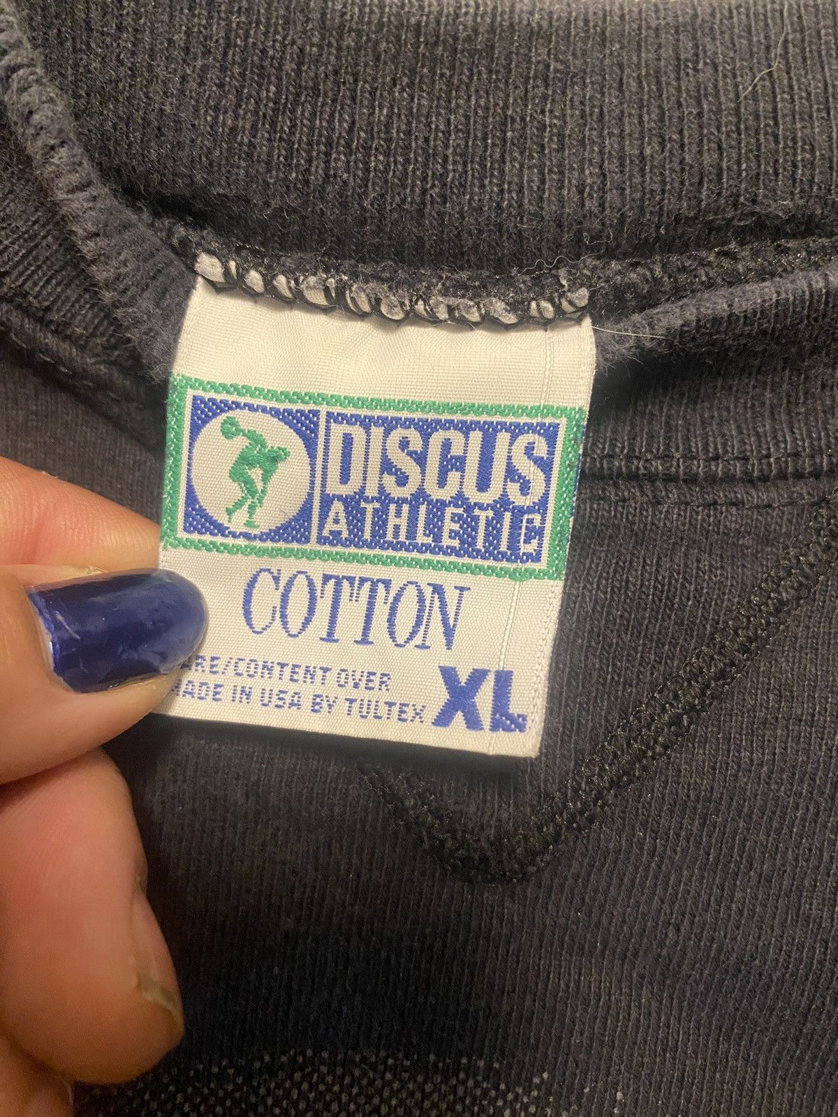 Vintage Vintage 1993’ Discus Athletics Sweater Size US XL / EU 56 / 4 - 5 Thumbnail