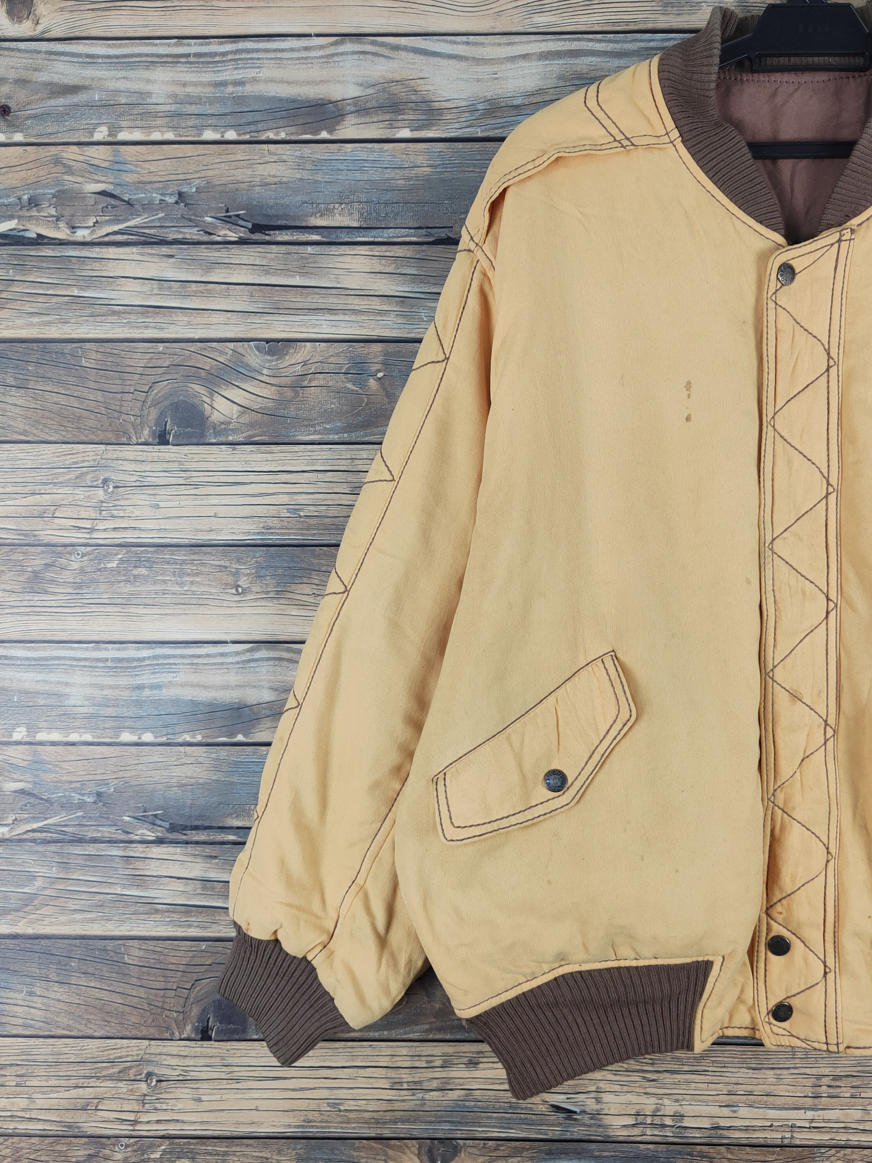 Vintage vintage italy Yellow Jackets #W1655 Size US XL / EU 56 / 4 - 3 Thumbnail