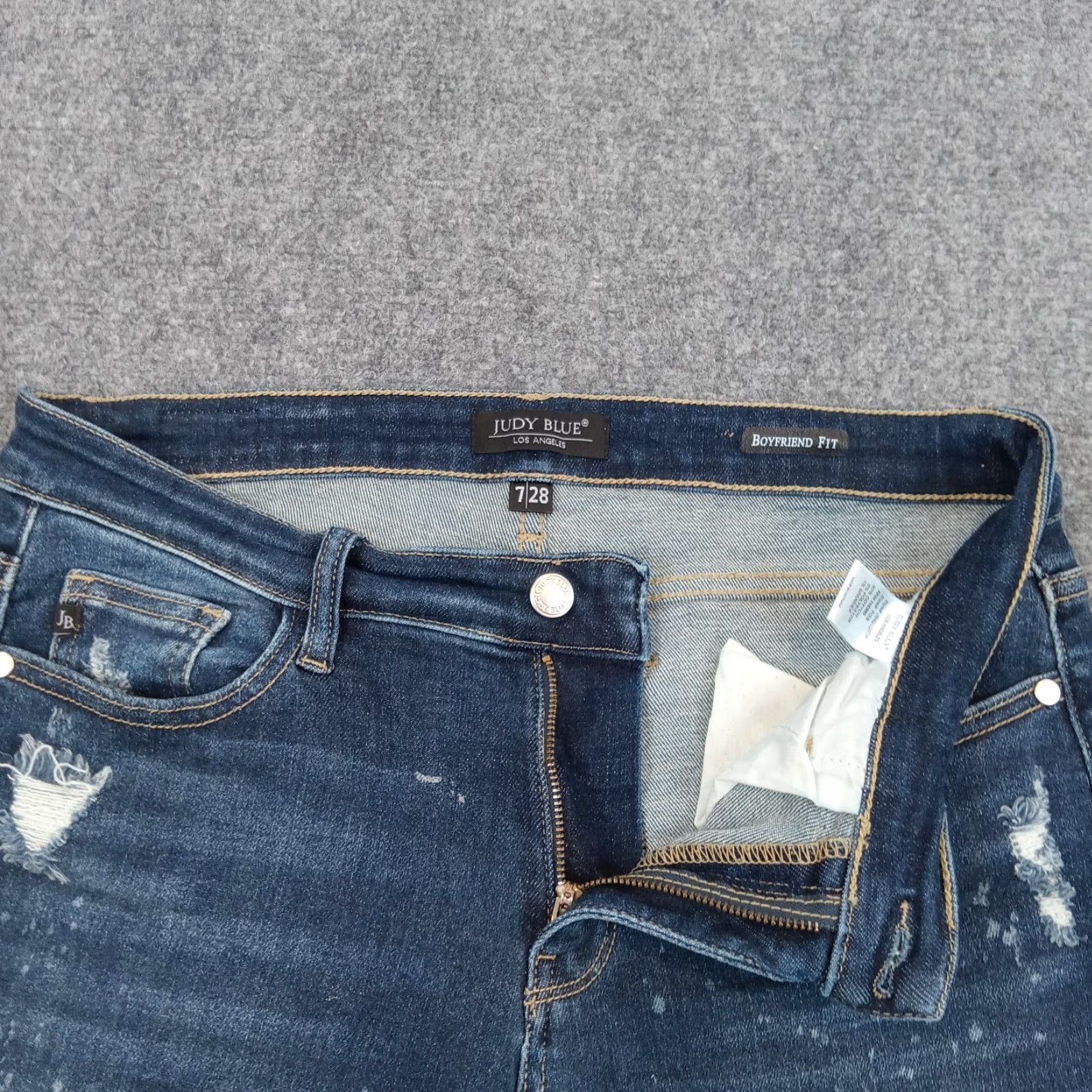 Vintage Judy Blue Blue Boyfriend Fit Straight Stretch Distressed Jeans Womens 7/28 Size 28" / US 6 / IT 42 - 7 Thumbnail