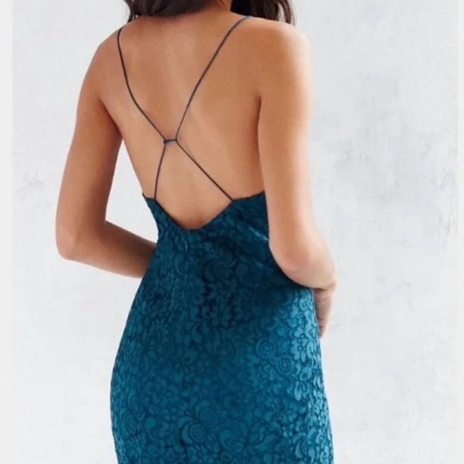 Urban Outfitters Urban Outfitters Kimchi Blue Green Pacey thin strap Bodycon Size XS / US 0-2 / IT 36-38 - 2 Thumbnail