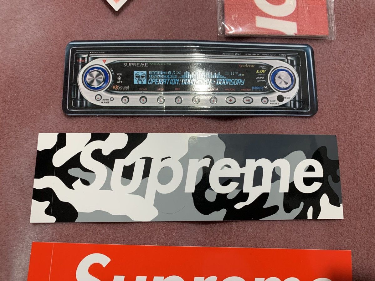 Supreme Supreme SS25 Sticker Bundle Size ONE SIZE - 2 Thumbnail