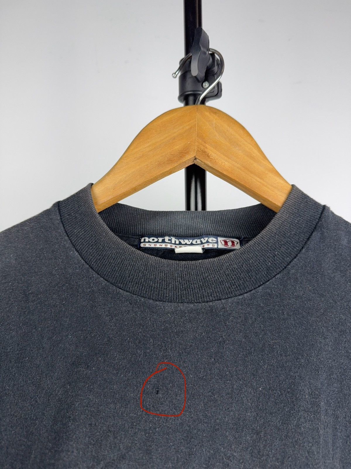 Vintage 90s Retro Vintage Northwave Snowboards Logo Rare T-Shirt Y2K Size US L / EU 52-54 / 3 - 4 Thumbnail
