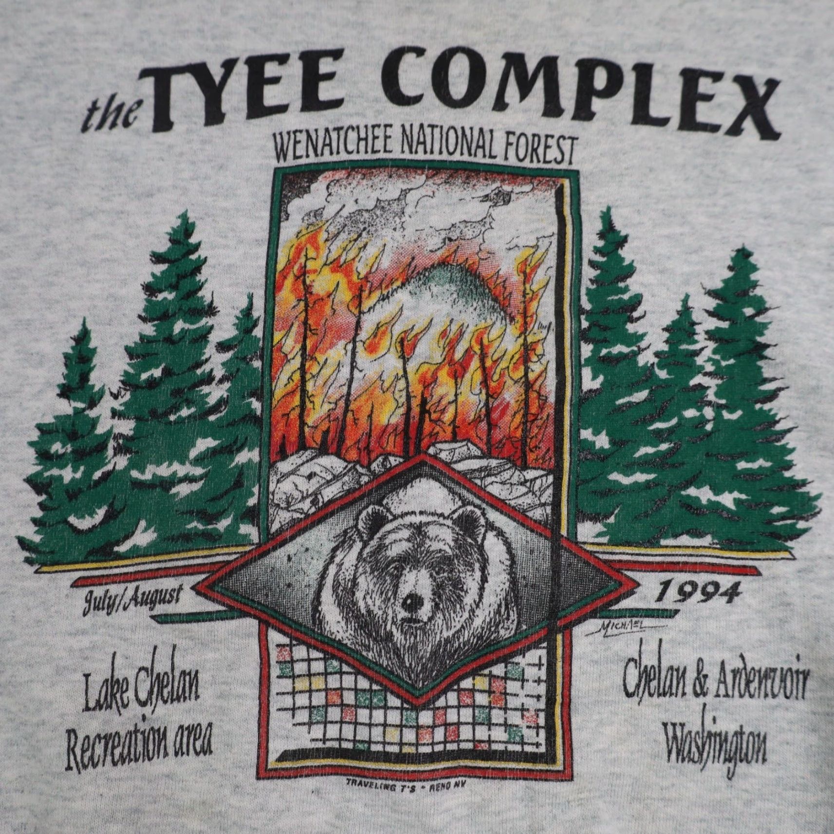 Vintage VINTAGE 1994 Wenatchee National Forest Tyee Complex Fire XL Sweatshirt Gray Mens XL Sweatshirt Size US XL / EU 56 / 4 - 4 Thumbnail