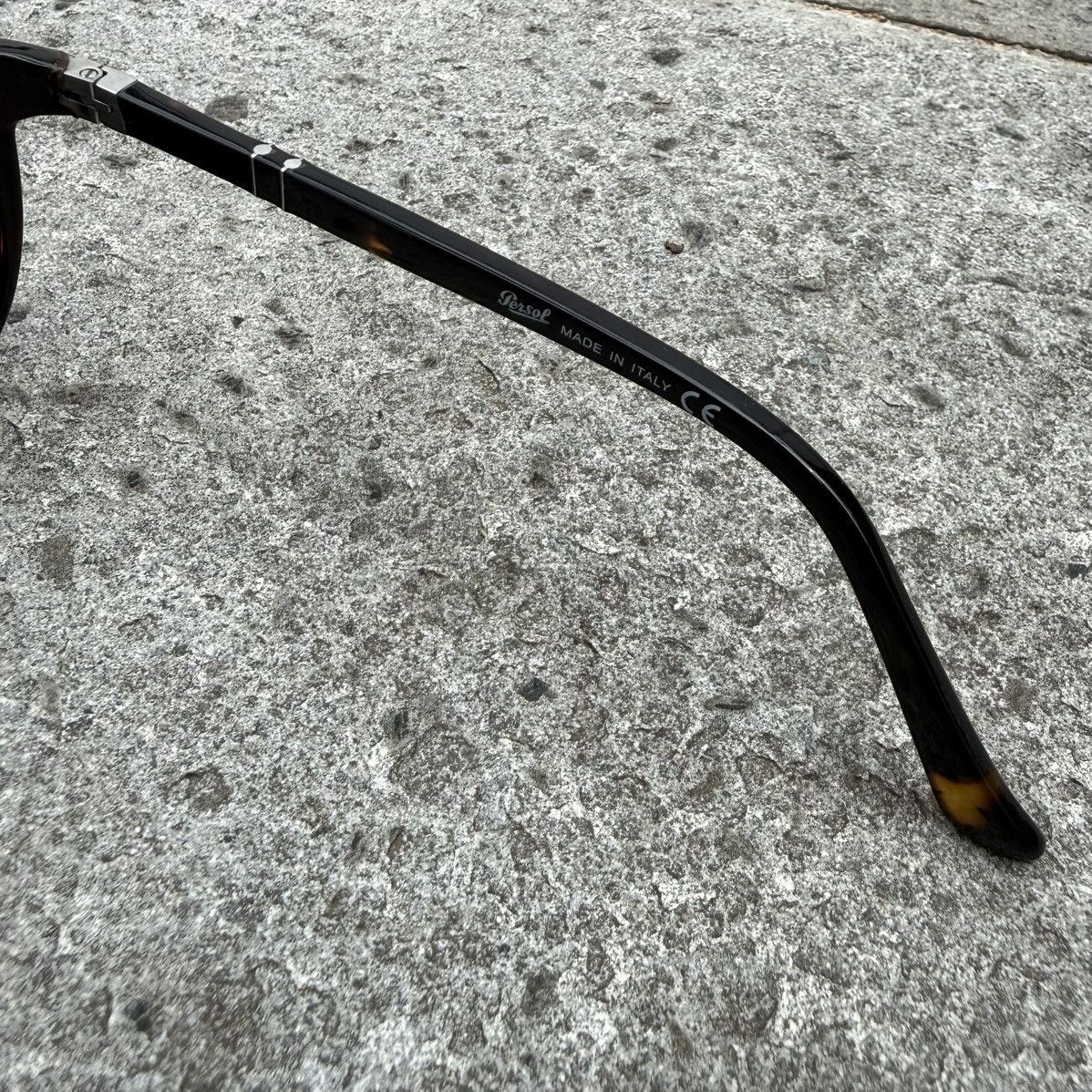 Persol Vintage Persol Tortoise Sunglasses Size ONE SIZE - 6 Thumbnail