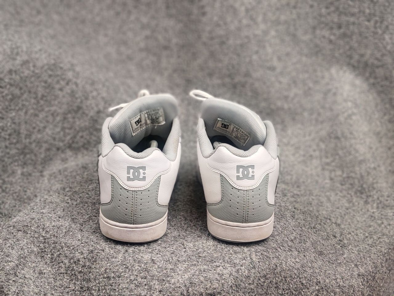 DC DC scarpe Net court graffik Oversized Sneakers Vintage Y2K Size US 13 / EU 46 - 14 Thumbnail