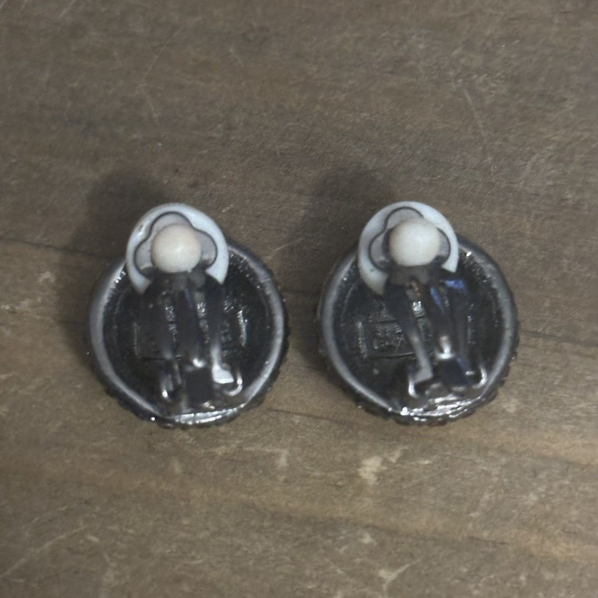 Other Vintage Carolee paved rhinestone de clip on earrings Size ONE SIZE - 4 Thumbnail