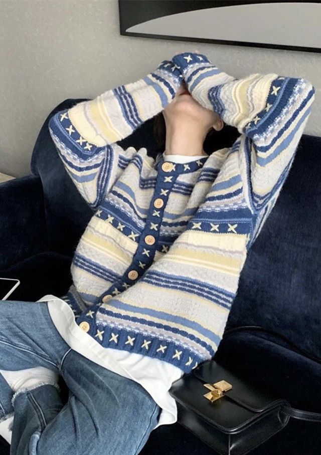image of Vintage Long Sleeve Striped Cardigan Sweater in Blue, Men's (Size 2XL)