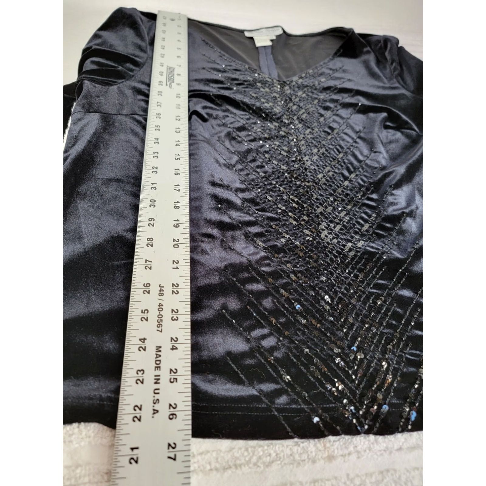 Adrianna Papell Adrianna Papell Evening Essentials Blouse Women 2X Black Velvet Sequin V-Neck 3/4 Sleeve Size XXL / US 16-18 / IT 52-54 - 7 Thumbnail