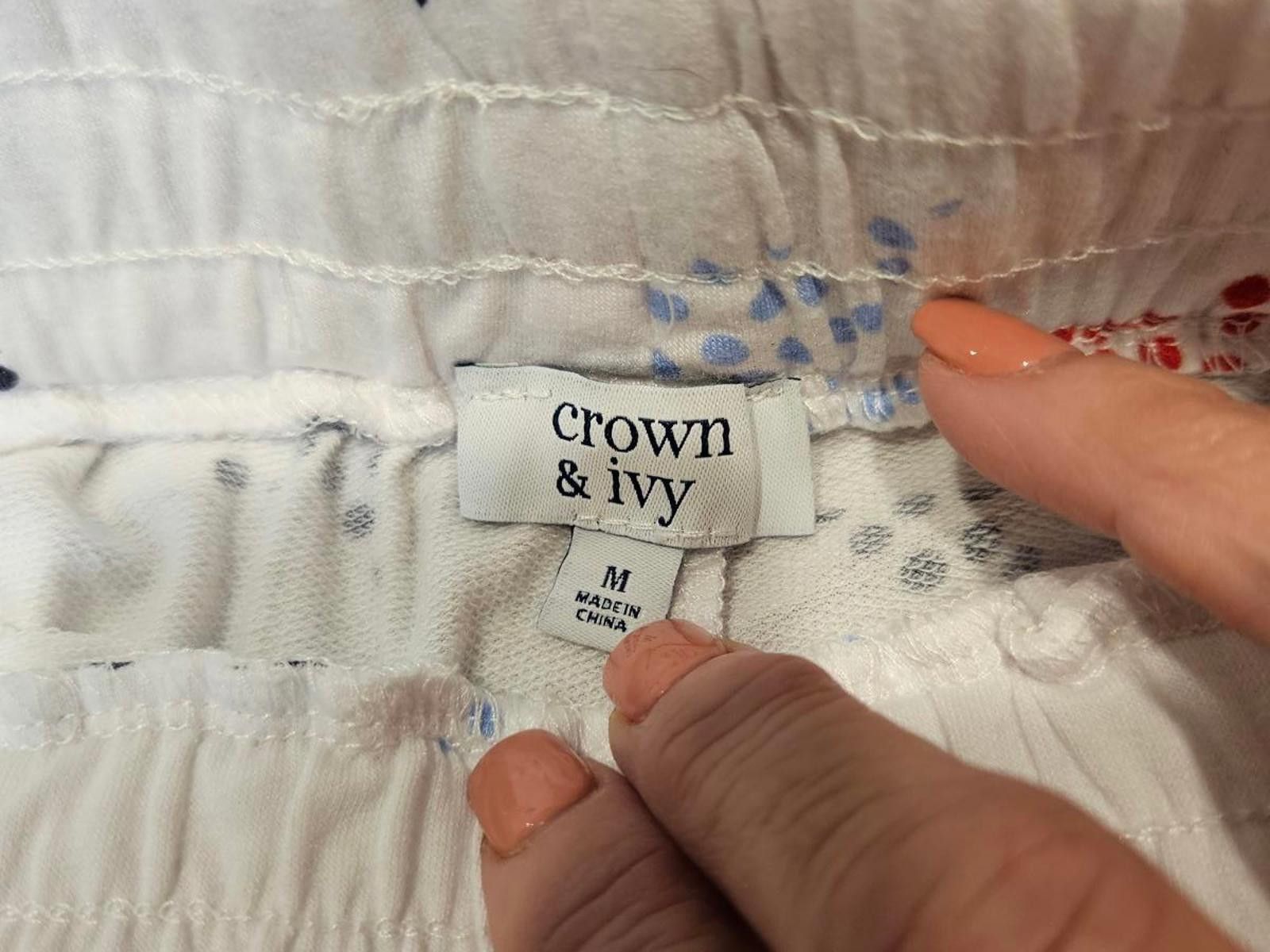 Designer Crown & Ivy Star Pattern Stretch Shorts - Size M Size 32" / US 10 / IT 46 - 3 Thumbnail
