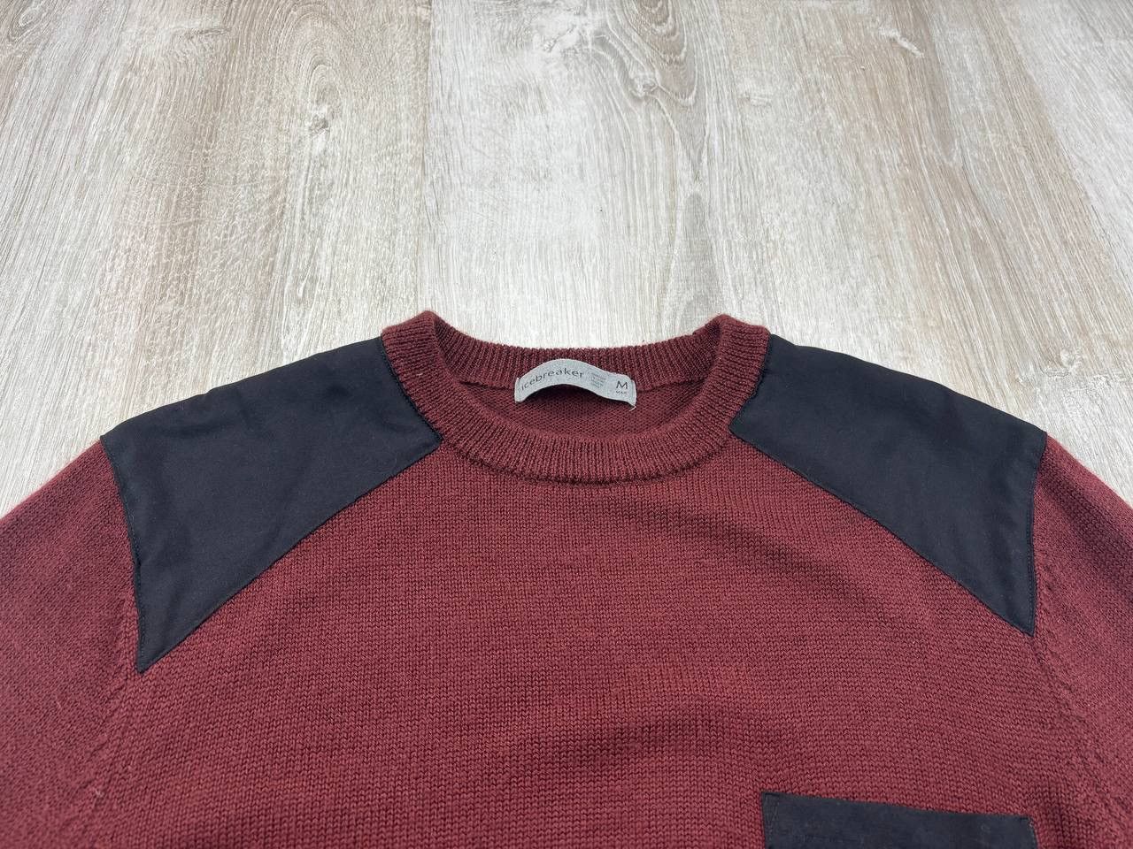 Designer × Icebreaker Mens sweater Icebreaker Size M Size US M / EU 48-50 / 2 - 4 Thumbnail