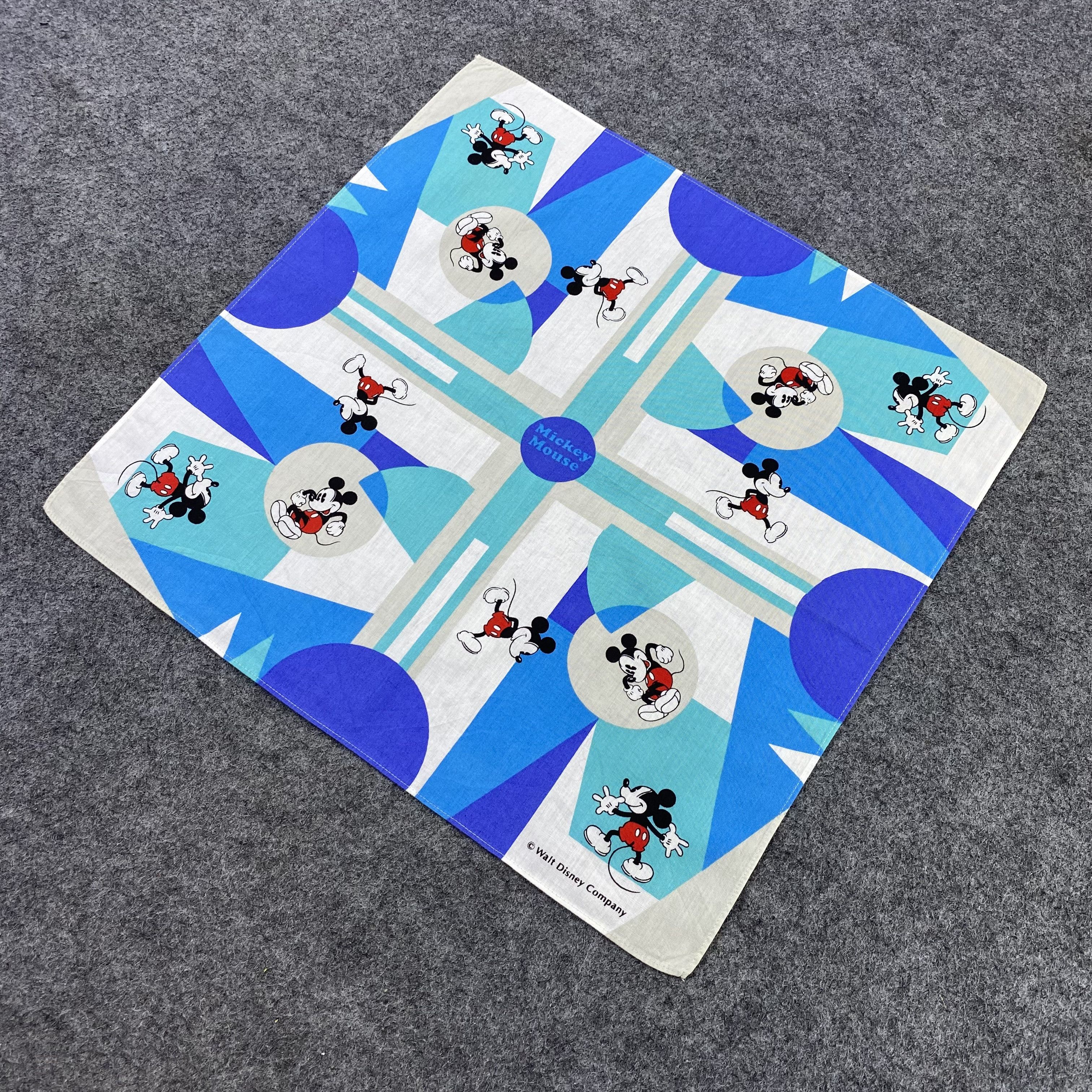 Anime Disney Handkerchief Cartoon Mickey mouse-B1415 Size ONE SIZE - 2 Thumbnail