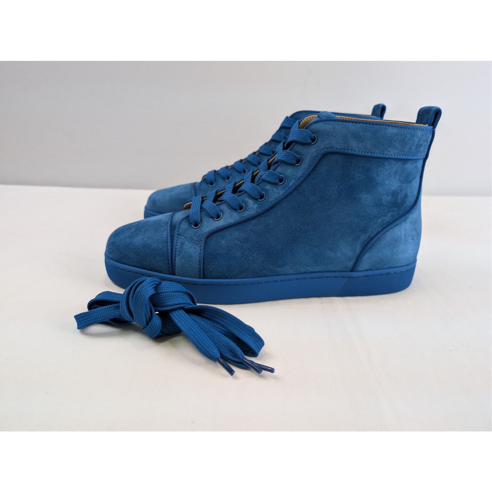 Christian Louboutin o1rshd1 Louis Orlato flat high-top sneaker in blue suede Size US 10 / EU 43 - 10 Thumbnail