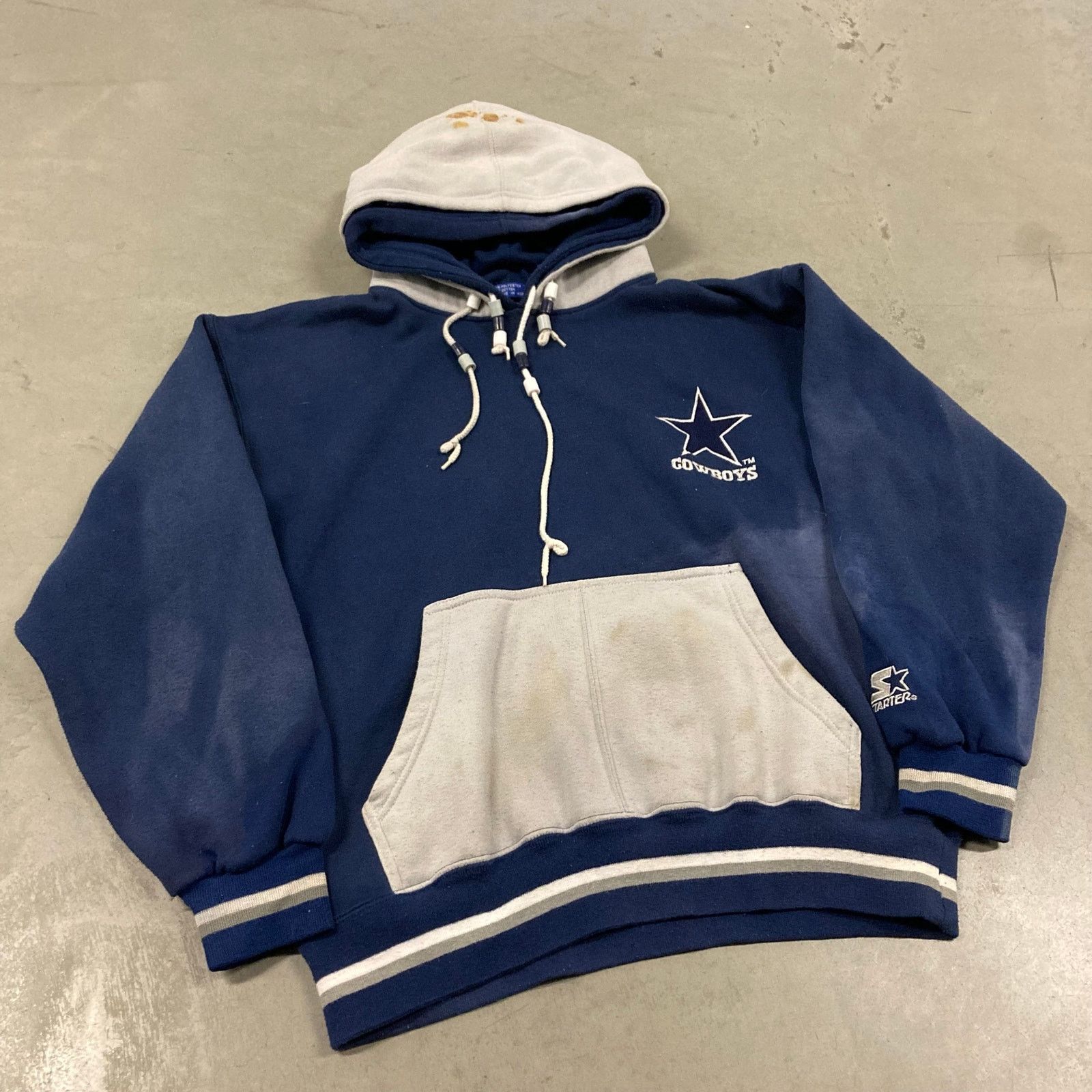 Starter × Vintage vintage 90s thrashed Dallas cowboys starter hoodie Size US M / EU 48-50 / 2 - 1 Thumbnail