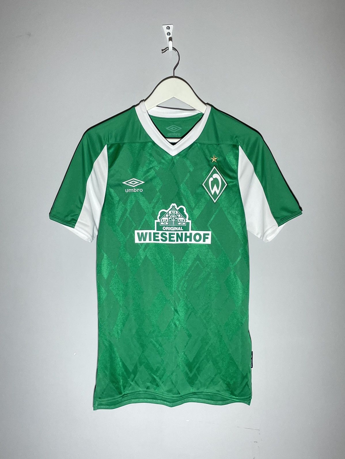 Umbro Werder Bremen Umbro 2020-21 Home Y2k Football Shirt Size US S / EU 44-46 / 1 - 1 Thumbnail