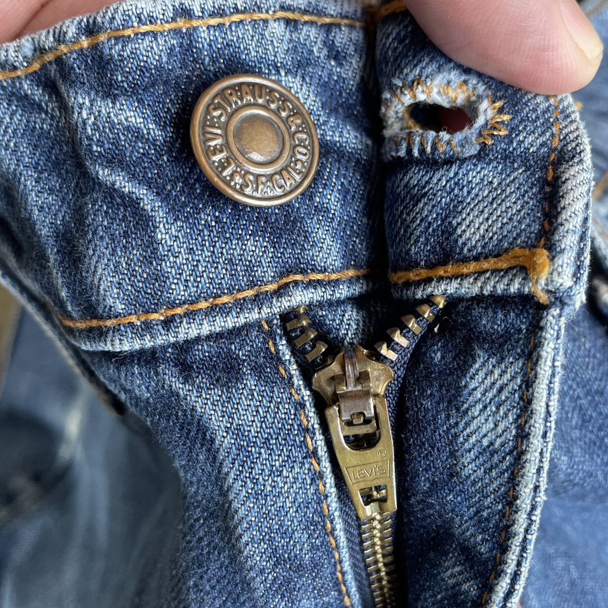 Levi's Vintage Clothing 🔥Vintage Levis 617 Orange Tab Stoned Washed Distress Jeans Size US 31 - 12 Thumbnail