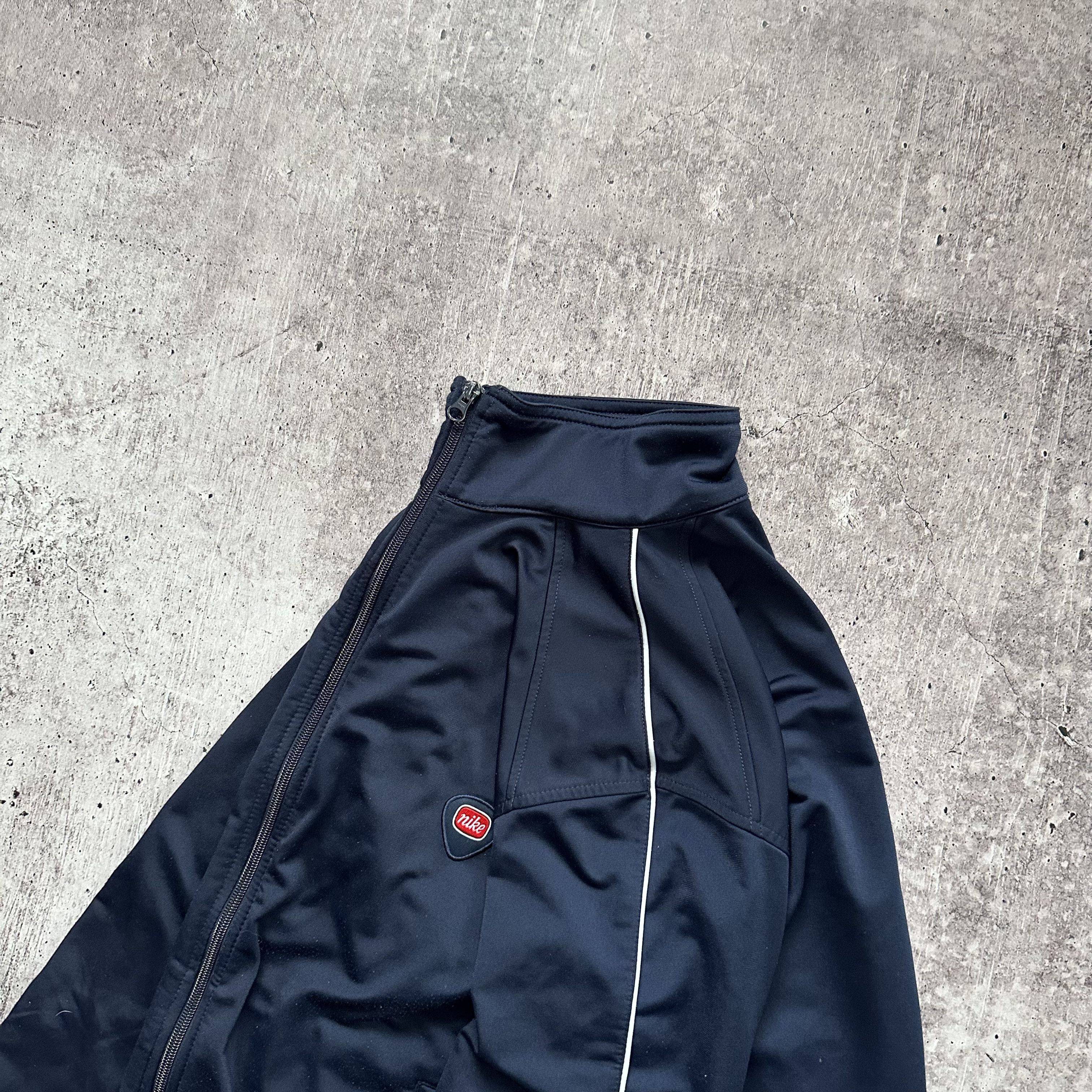 Nike Nike y2k Vintage Nylon Light Track Olimpic Zip Jacket Size US L / EU 52-54 / 3 - 4 Thumbnail