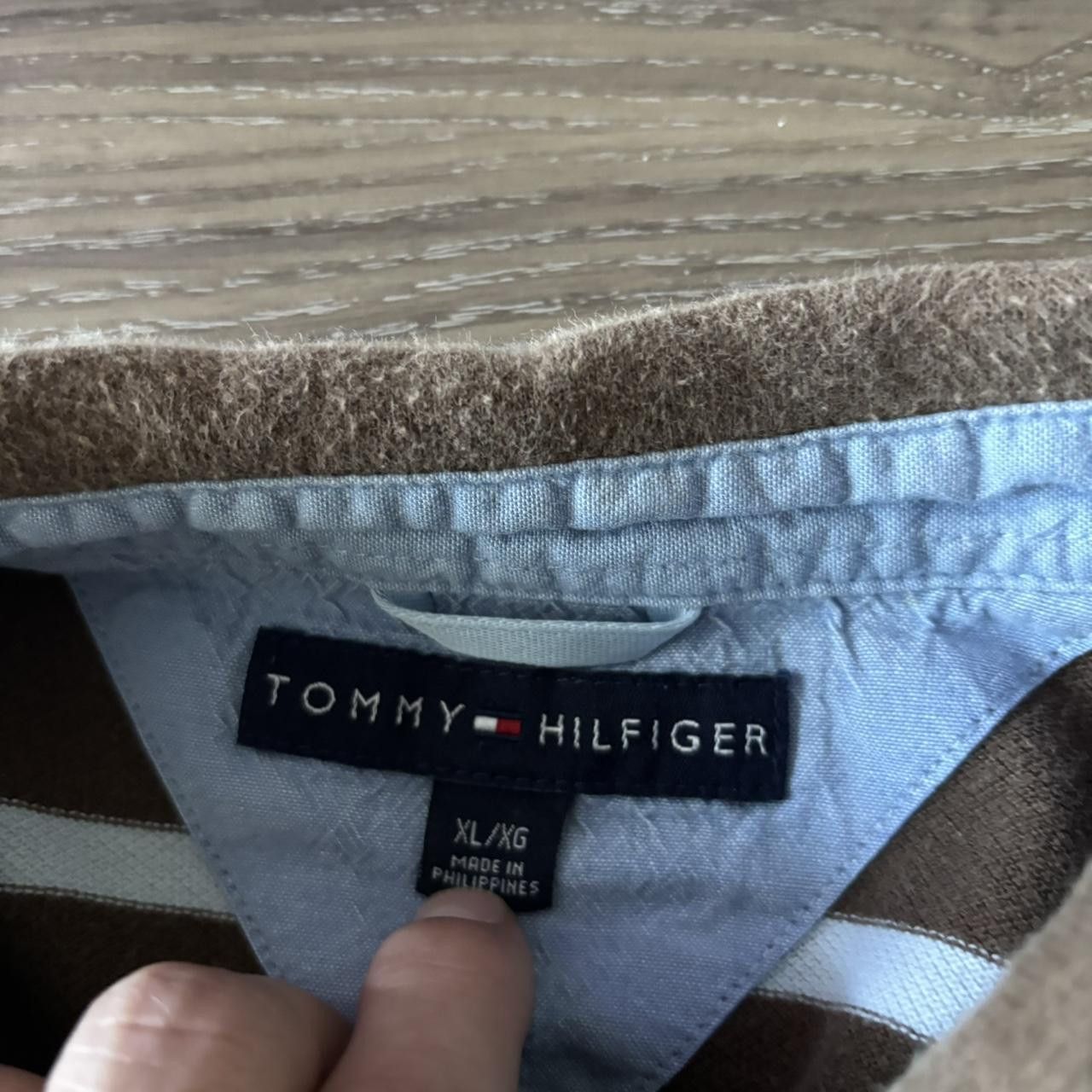 Tommy Hilfiger Crazy Vintage Y2K/2000s Brown Striped Tommy Hilfiger Essential Polo Shirt! Size XL Size US XL / EU 56 / 4 - 5 Thumbnail