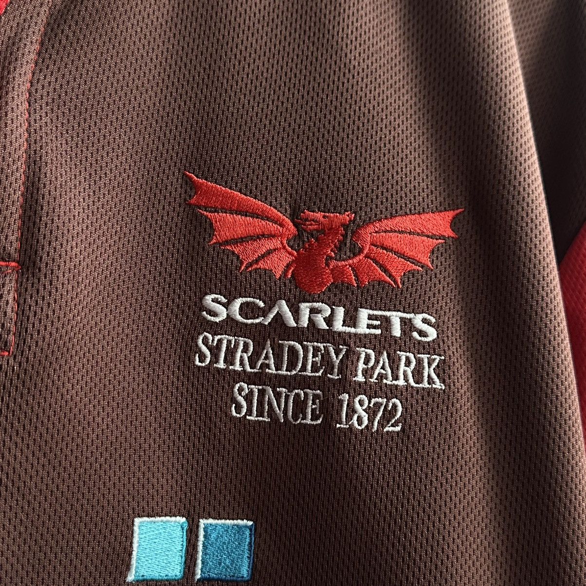 Vintage Vintage KooGa Llanelli Scarlets Stradey Park Rugby Jersey Size US L / EU 52-54 / 3 - 5 Thumbnail