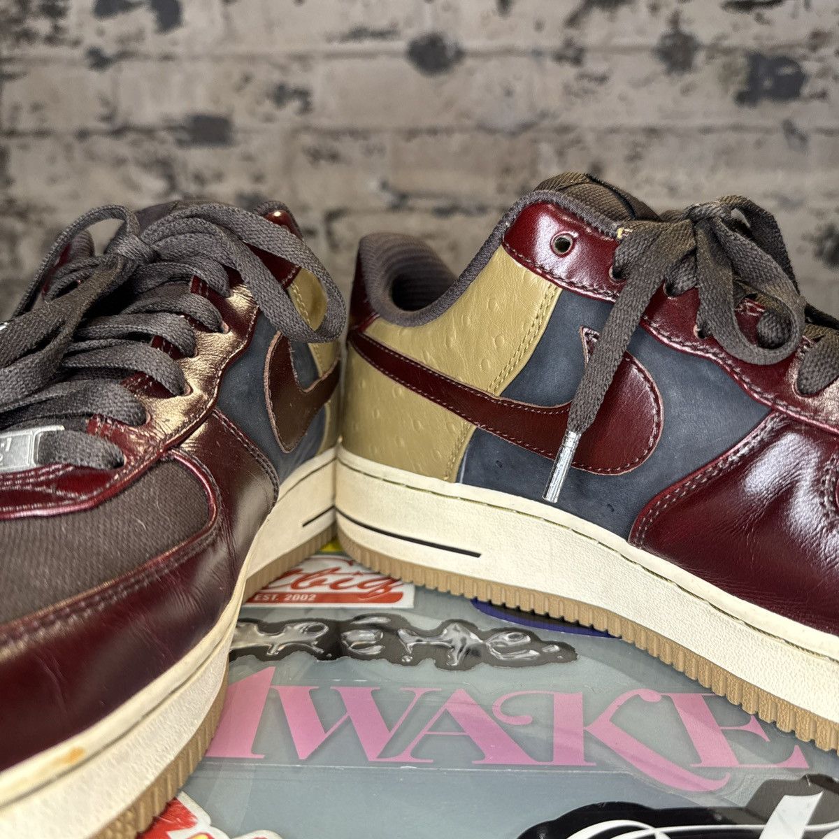Nike Nike Air Force 1 Low DJ Clark Kent East VS West Sz 9.5 2009 Size US 9.5 / EU 42-43 - 7 Thumbnail