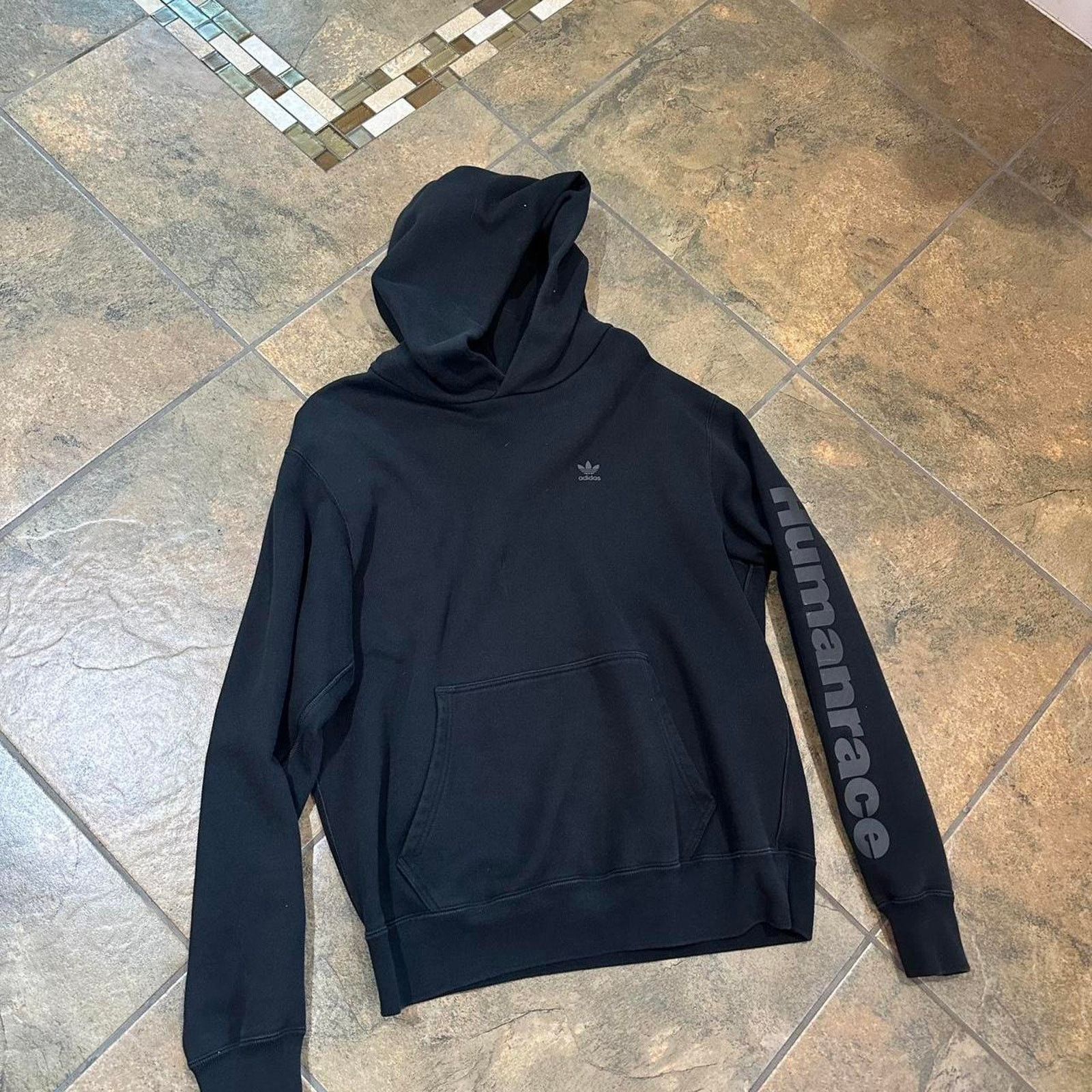 Adidas Adidas x Pharrell Williams Hoodie Black Human Race Collab Size US L / EU 52-54 / 3 - 4 Thumbnail