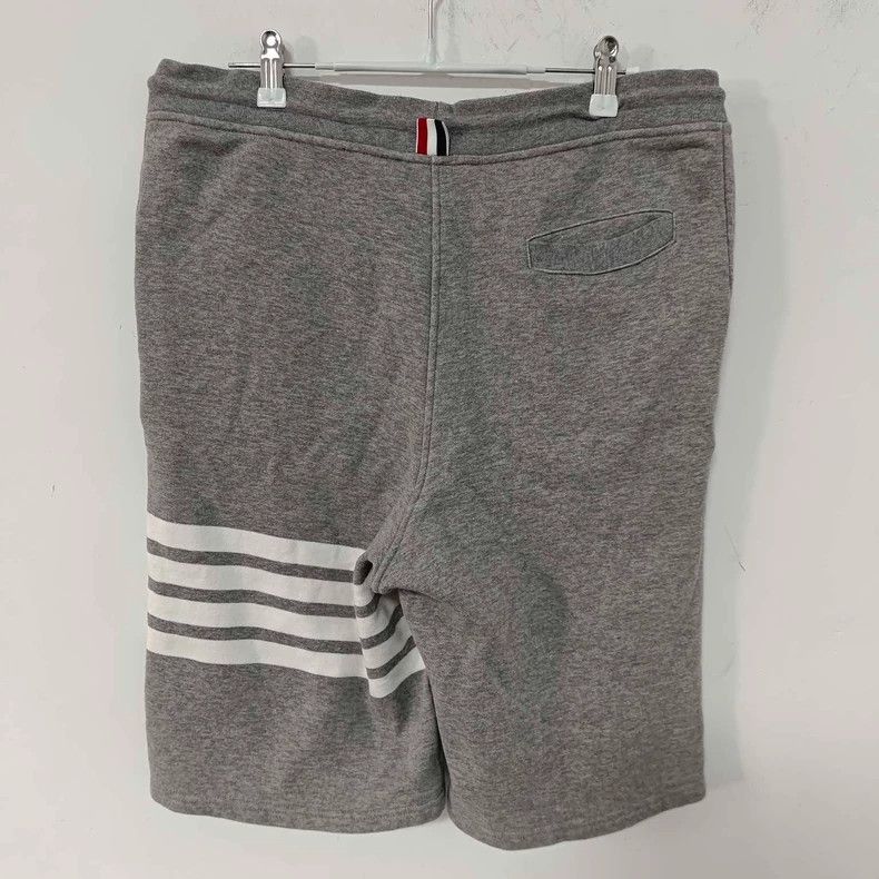 Thom Browne Thom Browne size3 Knitted shorts Size US 27 - 3 Thumbnail