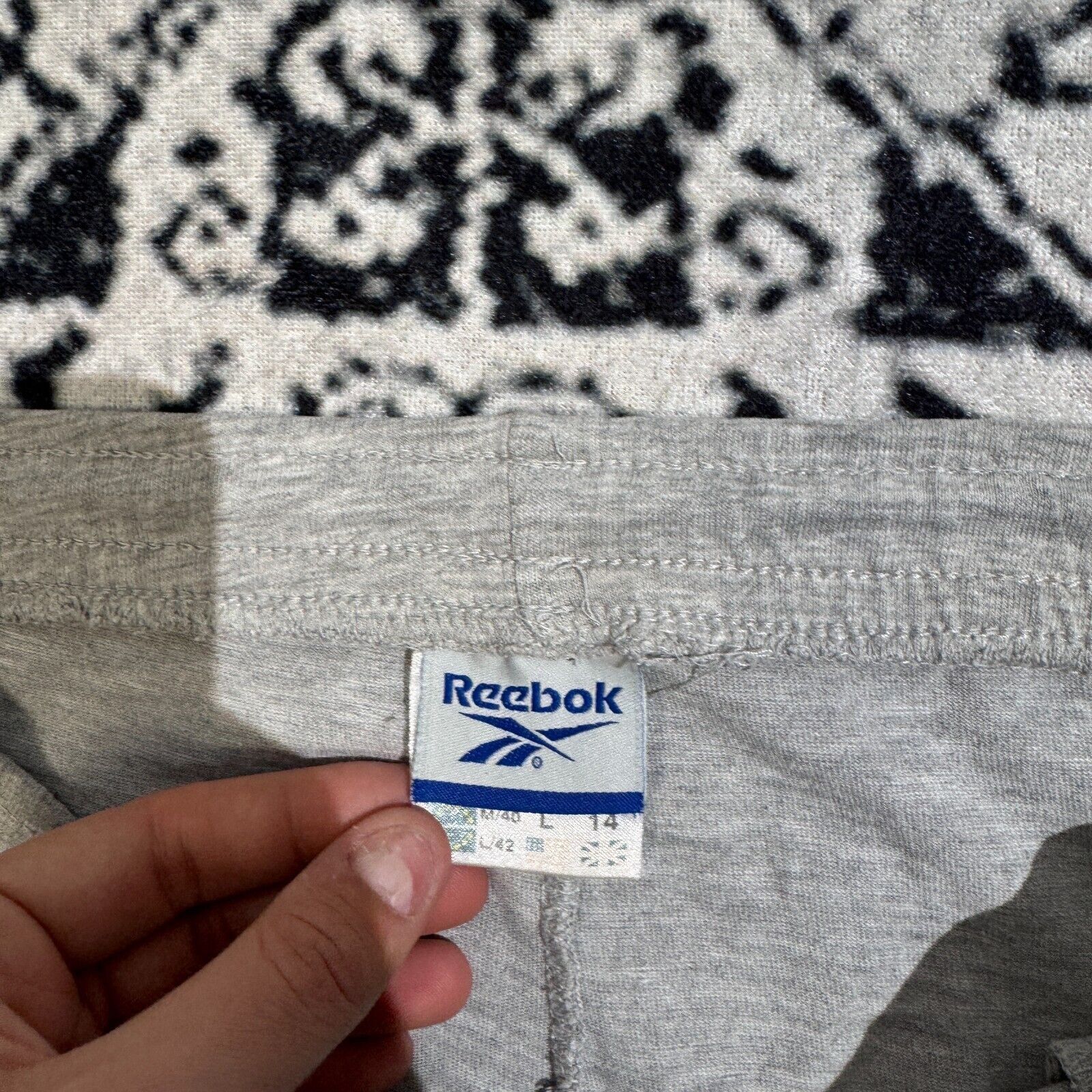 Reebok × Vintage Vintage Reebok Gray Cotton Sweatpants Size XL 90s Archive Size US 36 / EU 52 - 7 Thumbnail