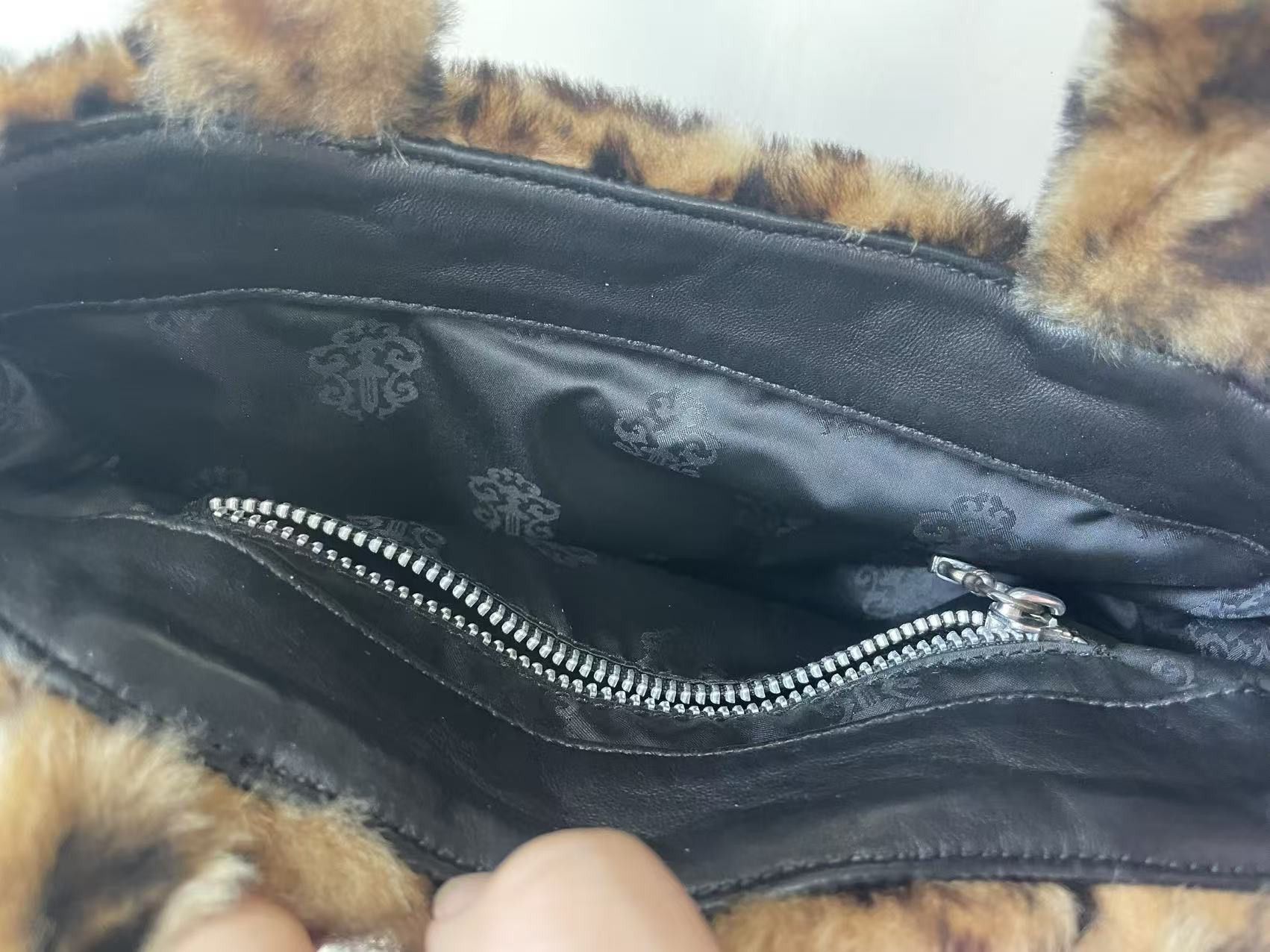 Chrome Hearts Chrome Hearts Leopard Fur Pendant Mini Tote Bag Size ONE SIZE - 8 Thumbnail
