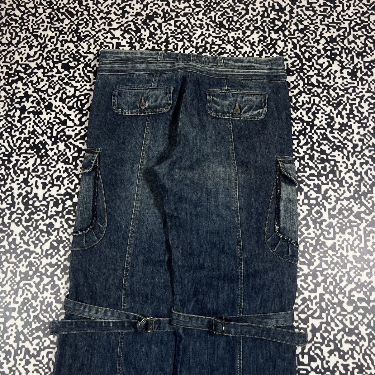 Japanese Brand Vintage Y2K Japanese Cargo Denim Jeans Bondage Style Size 27" / US 4 / IT 40 - 11 Thumbnail