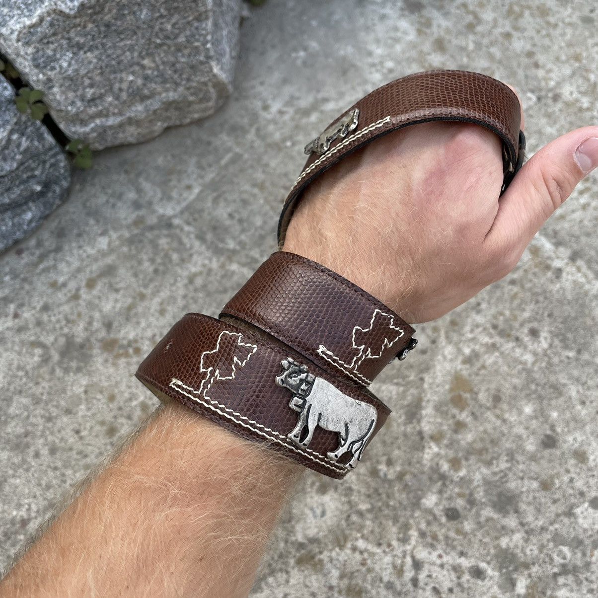 Vintage Vintage Belt Leather with Cow Japanese Style Y2K 90s Size ONE SIZE - 3 Thumbnail