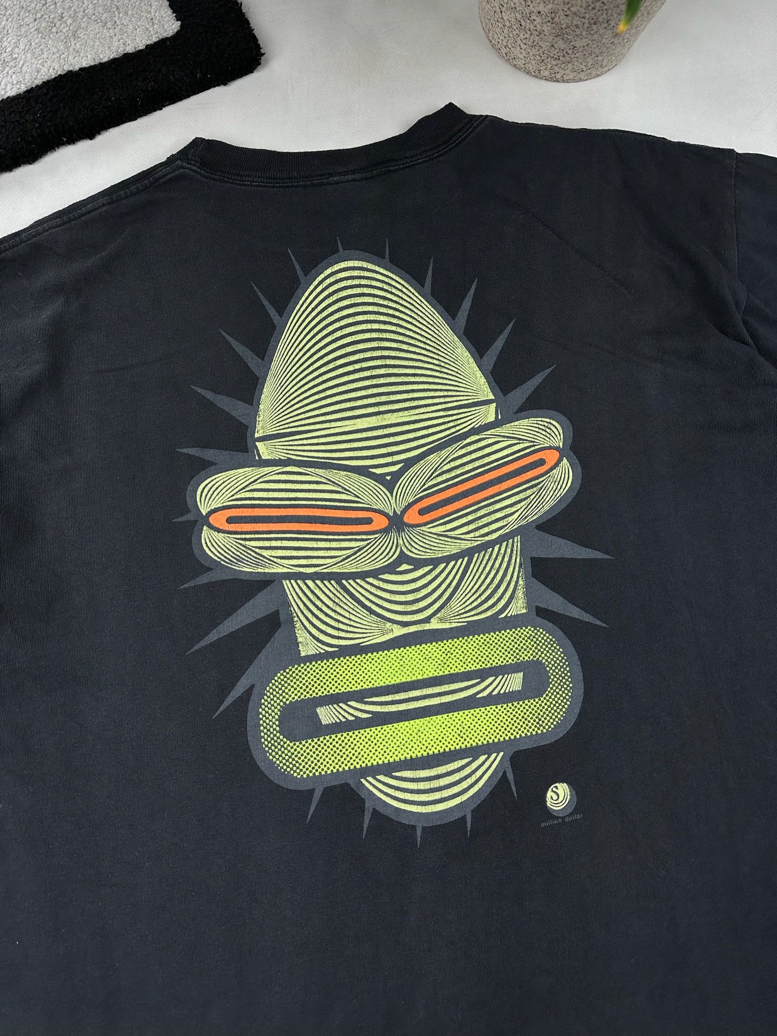 Vintage Vintage 90s acid Print cyber terrorist T shirt techno rave Size US XL / EU 56 / 4 - 5 Thumbnail