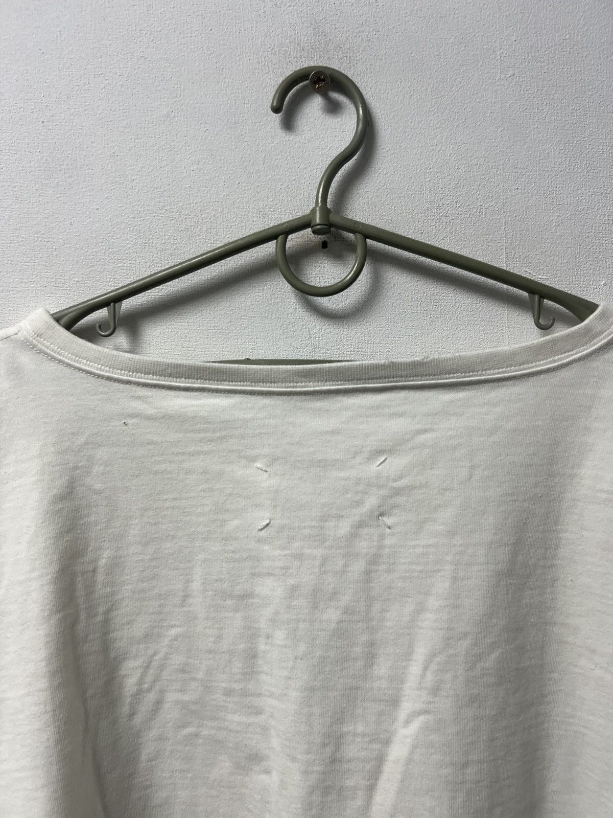 Maison Margiela Maison Margiela Big Logo Sweatshirt Luxury White Mens Size US S / EU 44-46 / 1 - 20 Thumbnail