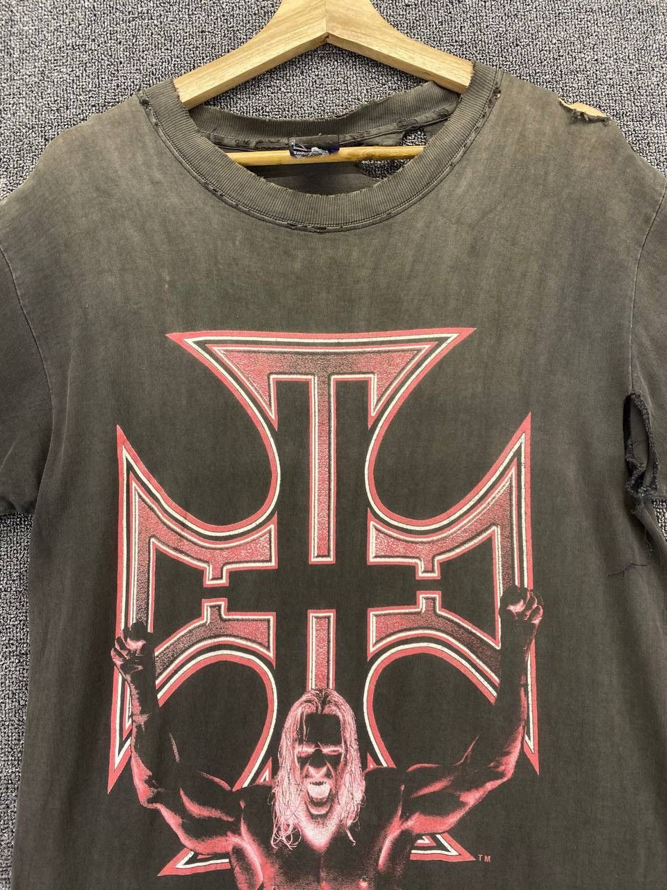 WWE Vintage WWE Triple H Balenciaga Style Distressed Tee T Shirt Size US M / EU 48-50 / 2 - 5 Thumbnail