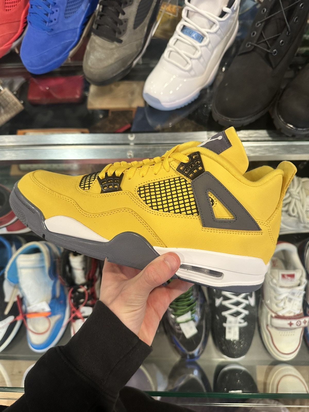 Jordan Brand Jordan 4 ‘Lightning’ DS OG All size 11 Size US 11 / EU 44 - 3 Thumbnail